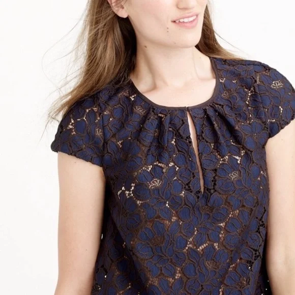 🌟 J.Crew Floral Lace Blouse, navy and black, size 0 - Picture 1 of 5